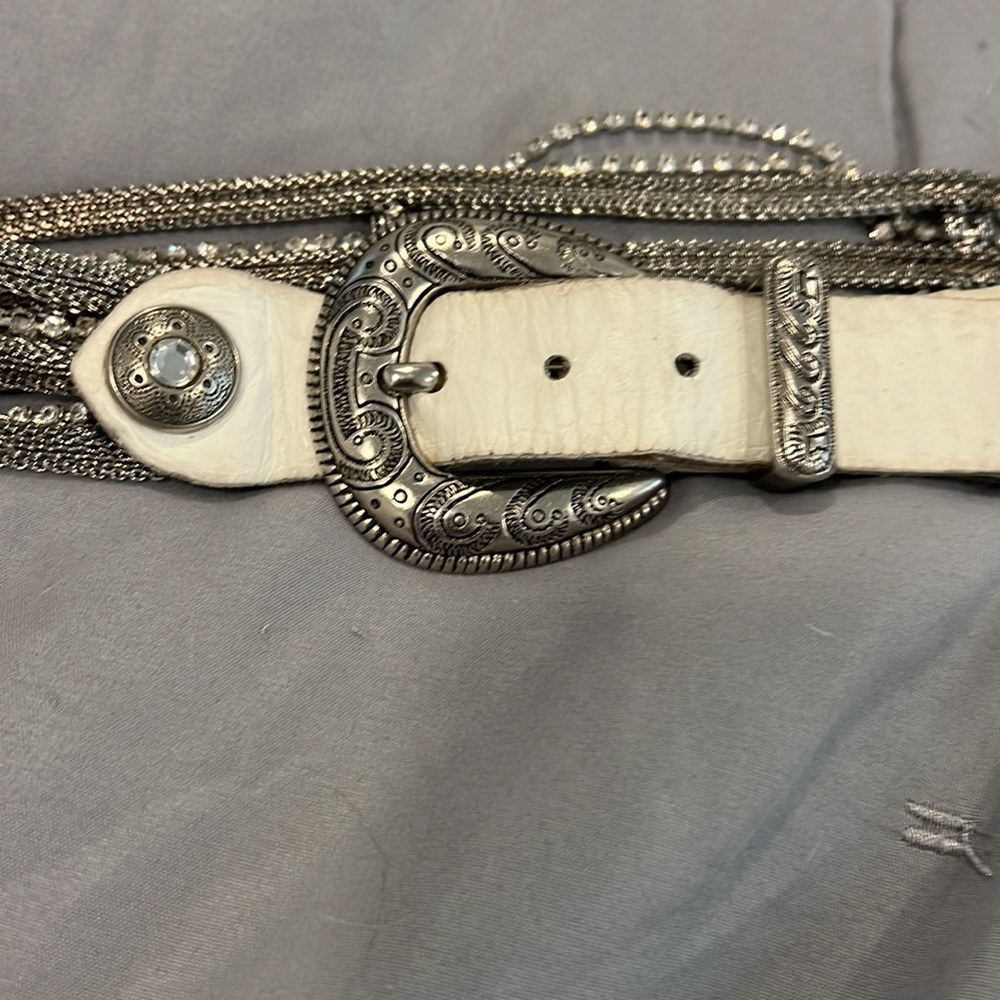 Western Belt with Rhinestones - Picture 1 of 4